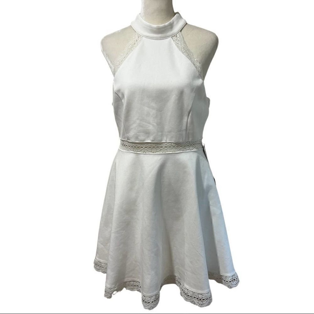 LuLus white crochet trim dress size Medium NWT